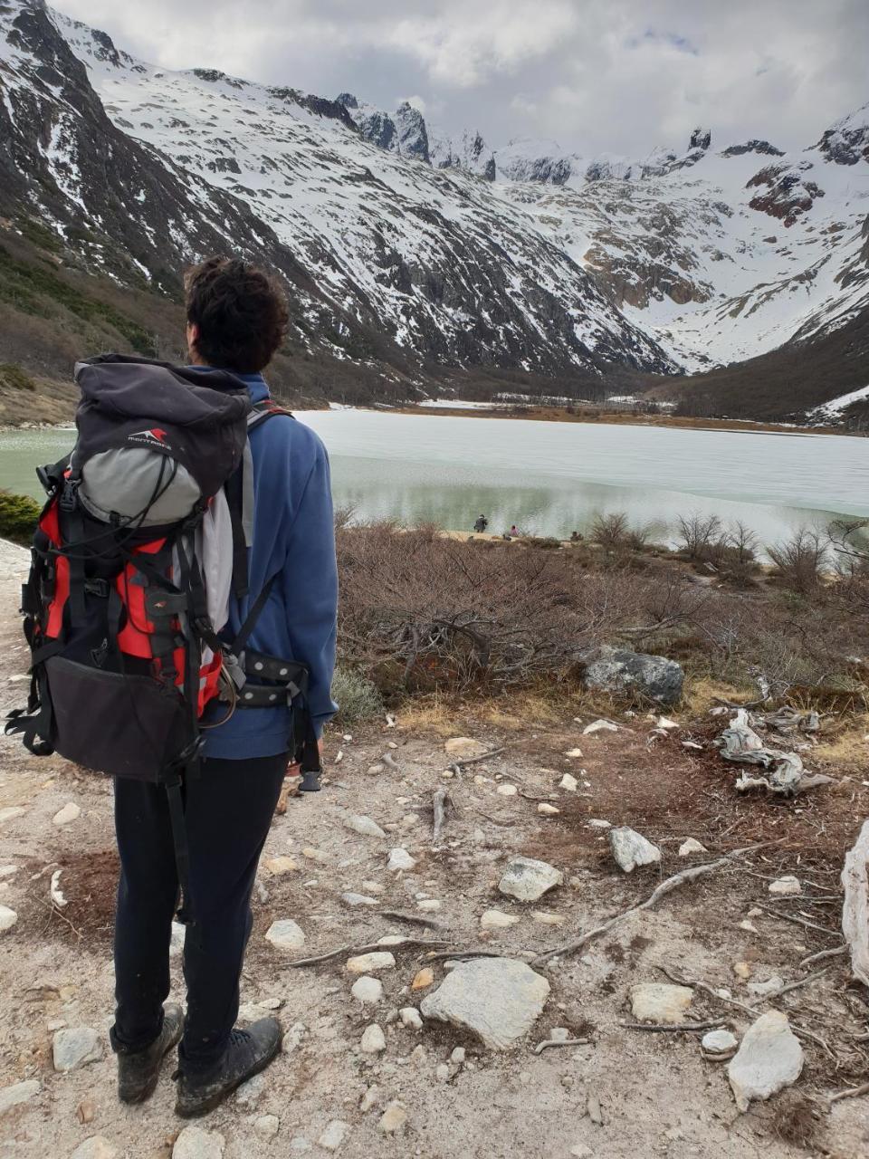Хостел Lo De Momo Alojamiento Turistico Ушуайя Екстер'єр фото